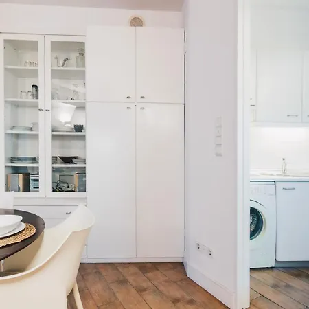 Bella Apartment By People Rentals *